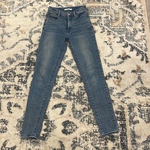 light blue pacsun super high rise jegging, size 23